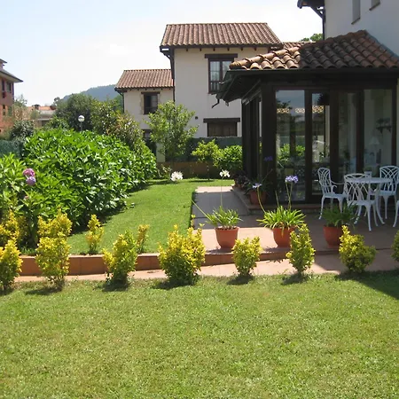 Cabarceno Vacacional Casa Pedro Vakantiehuis *