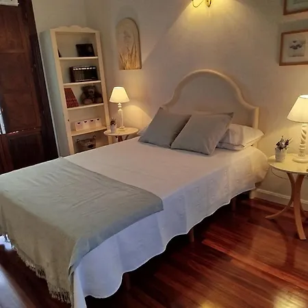 Cabarceno Vacacional Casa Pedro Holiday home La Abadilla