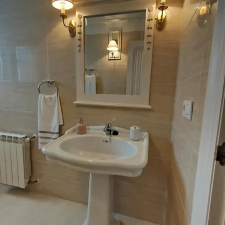 Vakantiehuis Cabarceno Vacacional Casa Pedro *