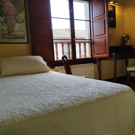 Cabarceno Vacacional Casa Pedro