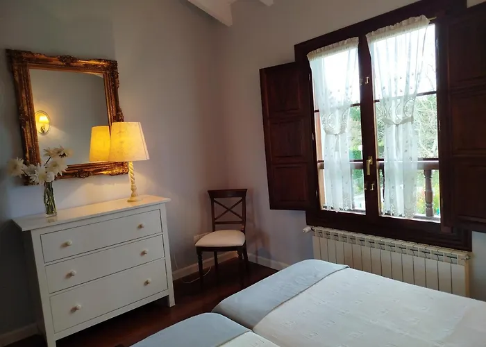 בית נופש Cabarceno Vacacional Casa Pedro La Abadilla