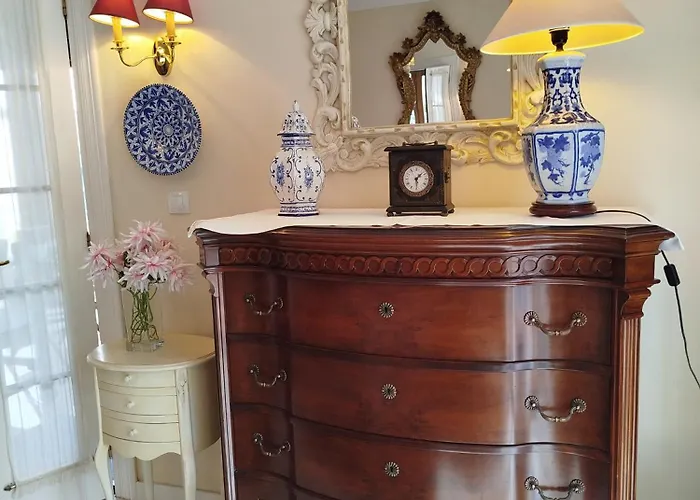 Cabarceno Vacacional Casa Pedro * La Abadilla