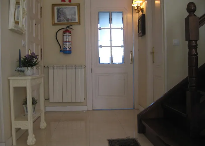 בית נופש Cabarceno Vacacional Casa Pedro *